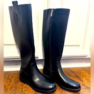 Tommy Hilfiger Ladies Tall Boots Size 6